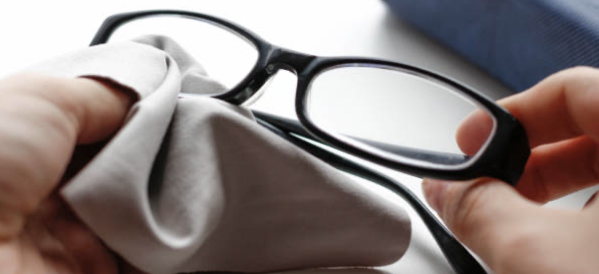 How to Clean Eyeglasses With an Anti-Reflective Coating, For Eyes